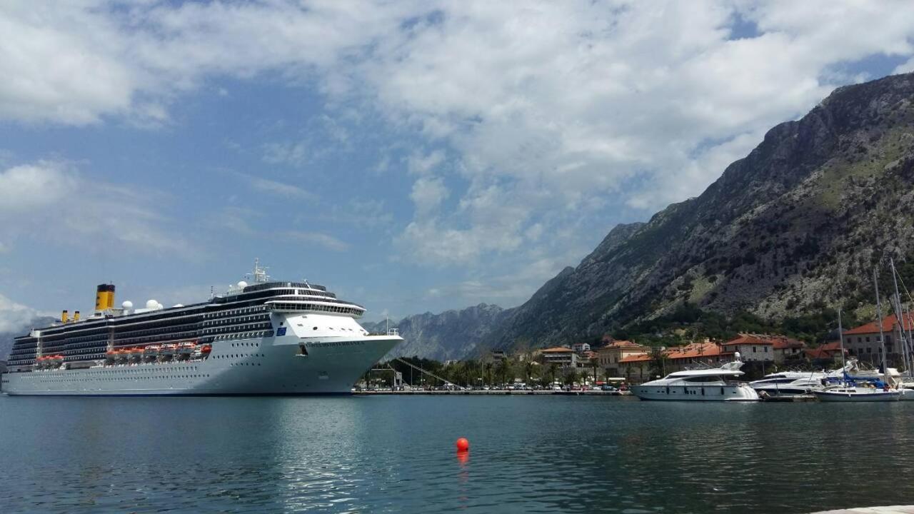 Radiant Daire Kotor Dış mekan fotoğraf
